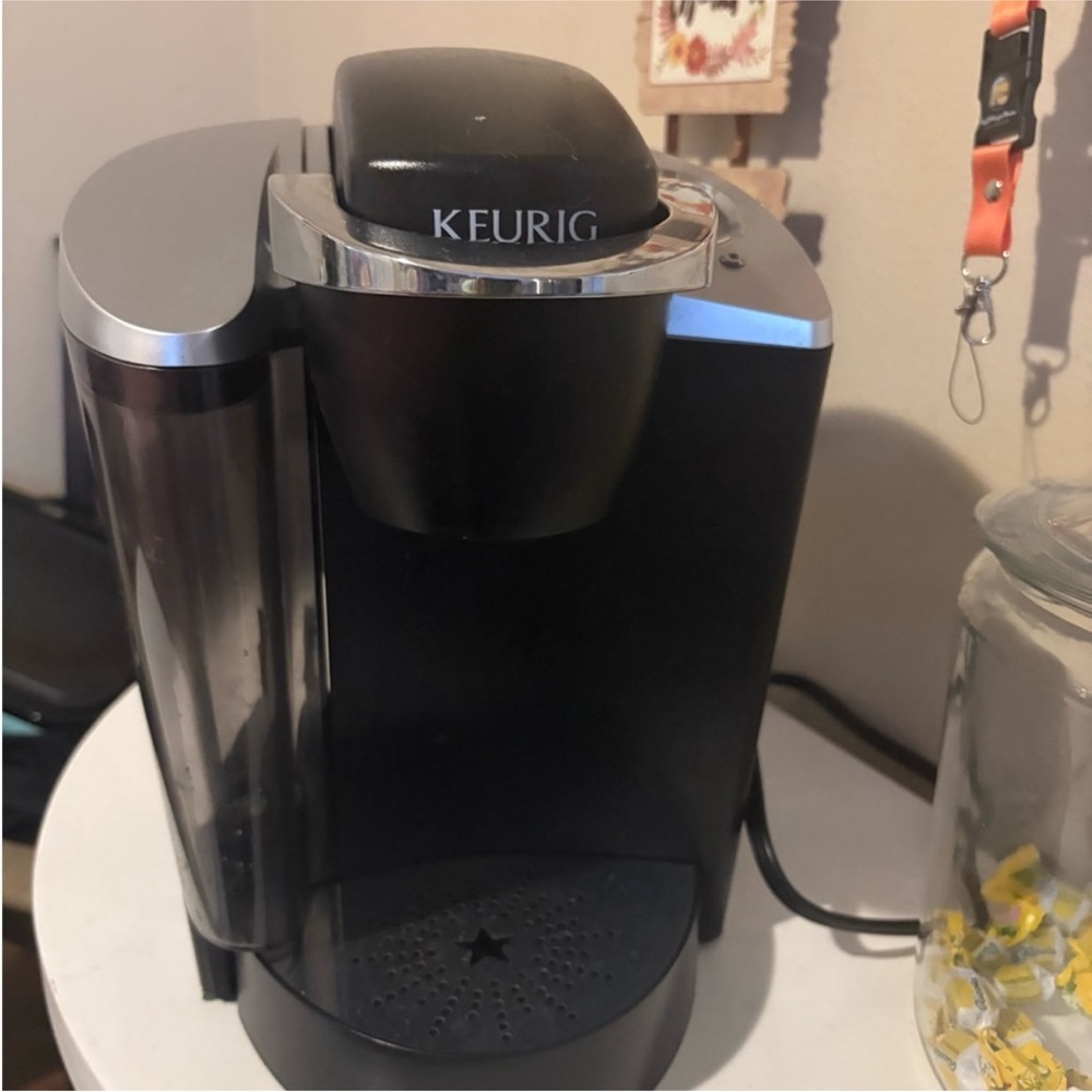 Keurig Single-Serve Coffee Brewer in Black and Silver